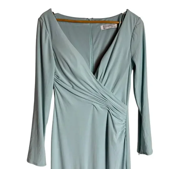 Mac Duggal Light Blue Long Sleeve Ruched Jersey V-Neck Formal Gown Size 4 - Picture 5 of 12